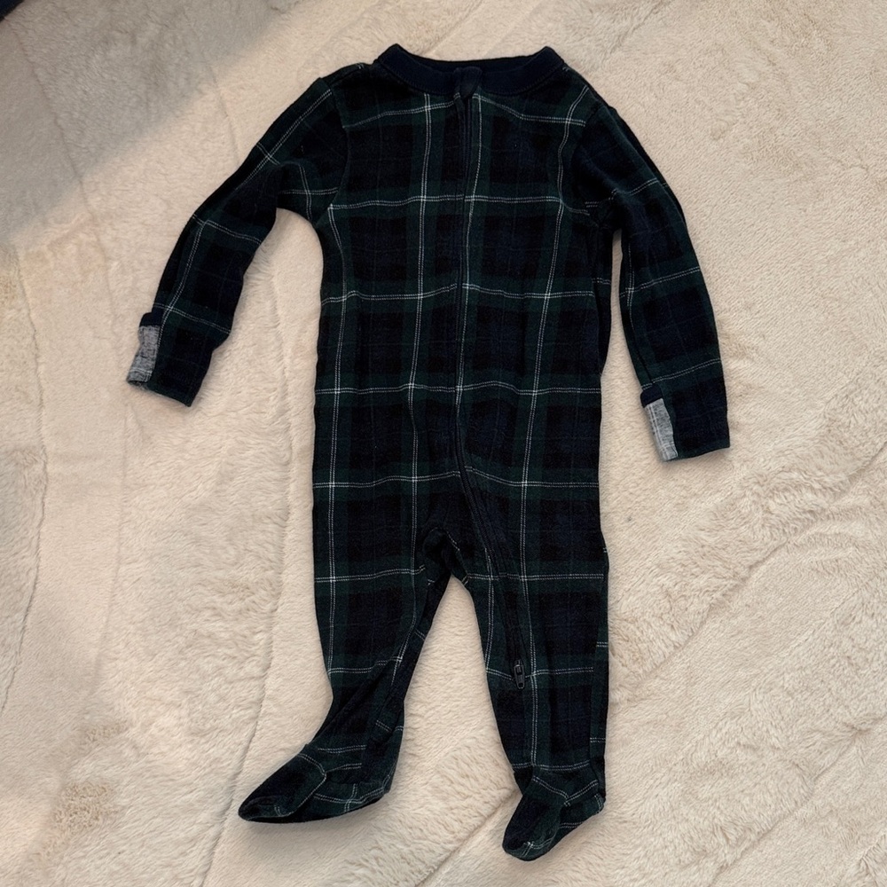 Old Navy Plaid Kids One Piece Pajama - Green and Black